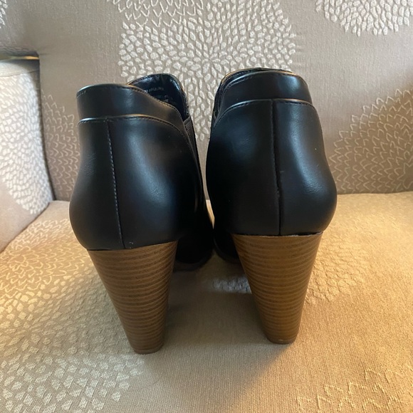A.N.A. Heeled Boots - Picture 5 of 5